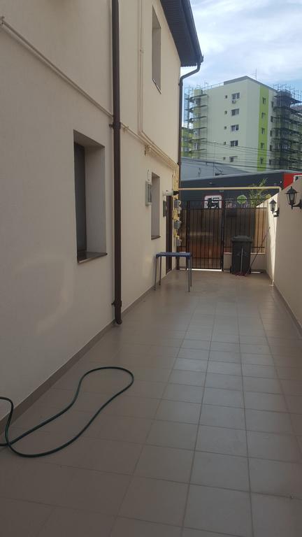 Cazare Fundeni บูคาเรสต์ ภายนอก รูปภาพ